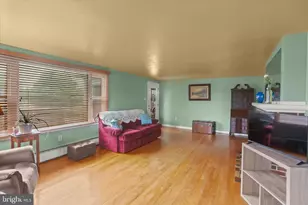 6 S Grant Rd, Thomasville, PA 17364 - Photo 18