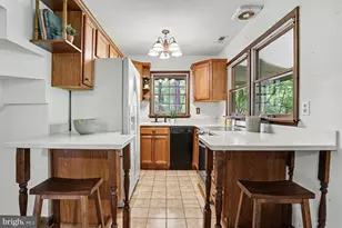 156 S Oak Heights Trail, Delta, PA 17314 - Photo 8