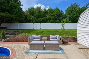 170 Overview Cir W, Red Lion, PA 17356 - Photo 40