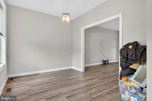 766 Weldon Dr, York, PA 17404 - Photo 8
