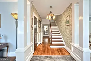 39 Cottage Ave, Glen Rock, PA 17327 - Photo 6