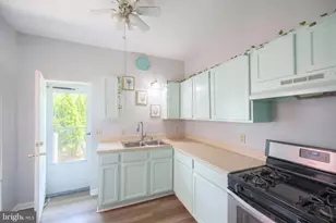 529 Thomas St, York, PA 17404 - Photo 12