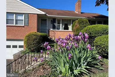 1748 Crescent Road, York, PA 17403 - Photo 2