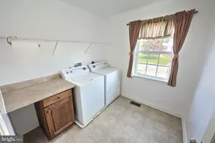425 Lakeview Dr, Spring Grove, PA 17362 - Photo 36