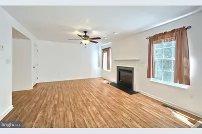 425 Lakeview Drive, Spring Grove, PA 17362 - Photo 18
