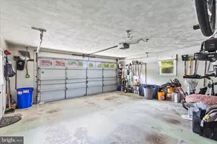 3126 Skylight Dr E, York, PA 17402 - Photo 44