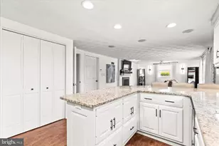3126 Skylight Dr E, York, PA 17402 - Photo 18
