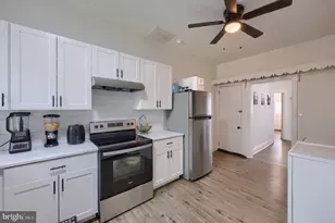 141 S West St, York, PA 17401 - Photo 16