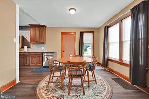 464 W Market St, Hellam, PA 17406 - Photo 10