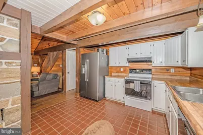 2635 Valley Road, Seven Valleys, PA 17360 - Photo 10