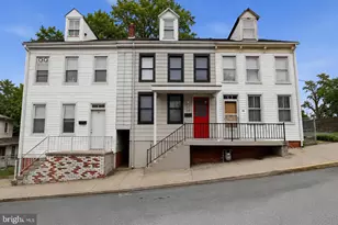 38 W 8th Ave, York, PA 17404 - Photo 2