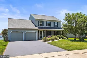 3710 Kimberly Ln, Dover, PA 17315 - Photo 1