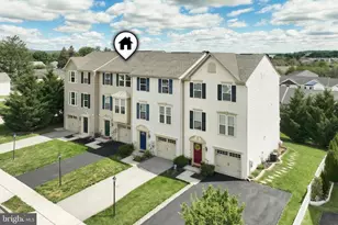 26 S Center St, Hanover, PA 17331 - Photo 2