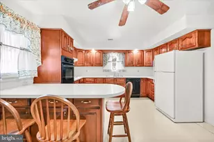 2479 Burkholder Rd, Red Lion, PA 17356 - Photo 12
