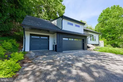 1321 Valley View Road, York, PA 17403 - Photo 1