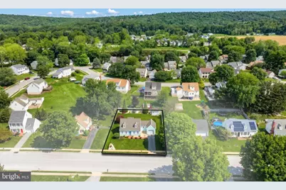 3819 Kings Arms Lane, York, PA 17402 - Photo 4