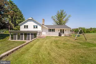 49 Willow Creek Rd, Wrightsville, PA 17368 - Photo 2