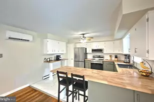 2090 Loman Dr, York, PA 17408 - Photo 18