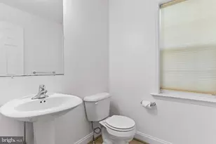 951 Kavanagh Cir, Red Lion, PA 17356 - Photo 16