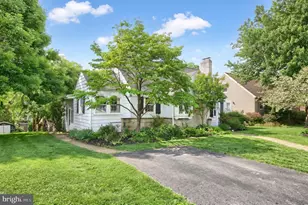 831 Rathton Rd, York, PA 17403 - Photo 2