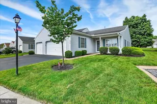 3014 Village Cir W, York, PA 17404 - Photo 2