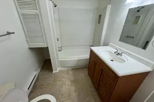 2241 Brownstone Ln, Spring Grove, PA 17362 - Photo 4
