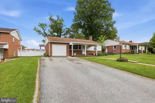2993 5th Ave, York, PA 17402 - Photo 2