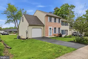 115 Poplar St, Manchester, PA 17345 - Photo 1