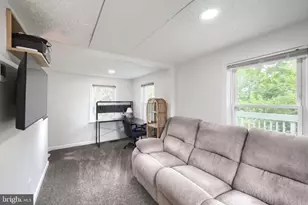 1410 W Locust St, York, PA 17404 - Photo 10