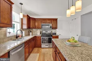 132 Meadow Hill Dr, York, PA 17402 - Photo 10