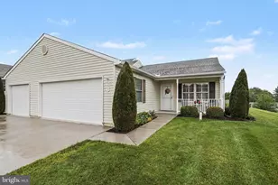 1371 Chami Dr, Spring Grove, PA 17362 - Photo 2