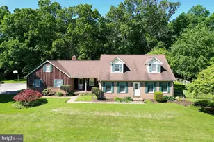 1675 Beck Mill Rd, Hanover, PA 17331 - Photo 1
