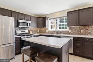 560 Nantucket Dr, Red Lion, PA 17356 - Photo 14