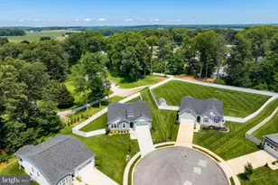 61 Black Oak Ct, Stewartstown, PA 17363 - Photo 4