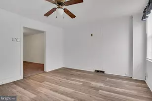 951 E King St, York, PA 17403 - Photo 4