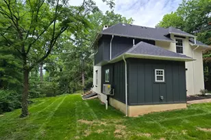 1300 Grantley Rd, York, PA 17403 - Photo 4