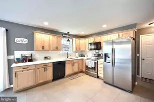 35 Ryan Ln, Mount Wolf, PA 17347 - Photo 16