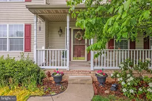 25 Cornell Dr, Hanover, PA 17331 - Photo 4
