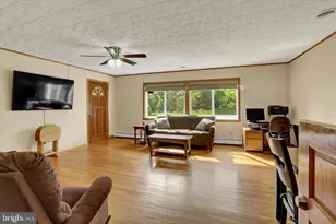 737 Range End Rd, Dillsburg, PA 17019 - Photo 4