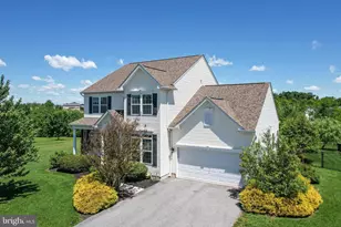 2286 Swiftwater Dr, Hanover, PA 17331 - Photo 4