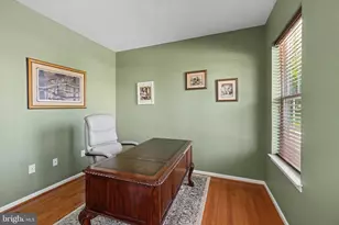 2570 Carriage Ln, Dover, PA 17315 - Photo 4