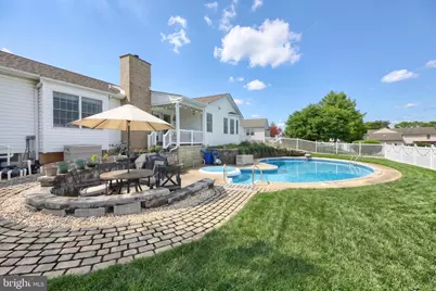 1837 Dorchester Drive, York, PA 17408 - Photo 16