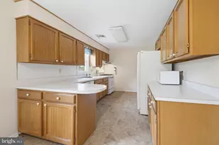 144 Bond St, New Freedom, PA 17349 - Photo 12