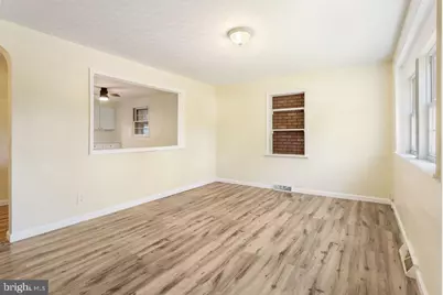 311 E Lancaster Street, Red Lion, PA 17356 - Photo 4