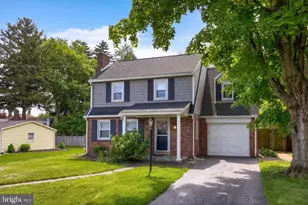 488 Hillcrest Rd, York, PA 17403 - Photo 1