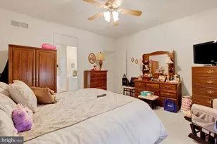 1456 Wheatfield Dr, York, PA 17408 - Photo 10