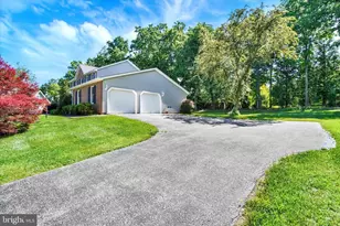 30 McCurley Dr, New Freedom, PA 17349 - Photo 2