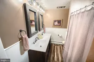 1001 Broadway, Hanover, PA 17331 - Photo 32