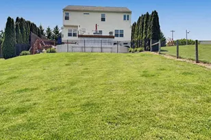 3443 Beaver Dam Rd, Stewartstown, PA 17363 - Photo 4