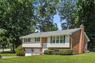 26 Laurel Dr, Hanover, PA 17331 - Photo 1